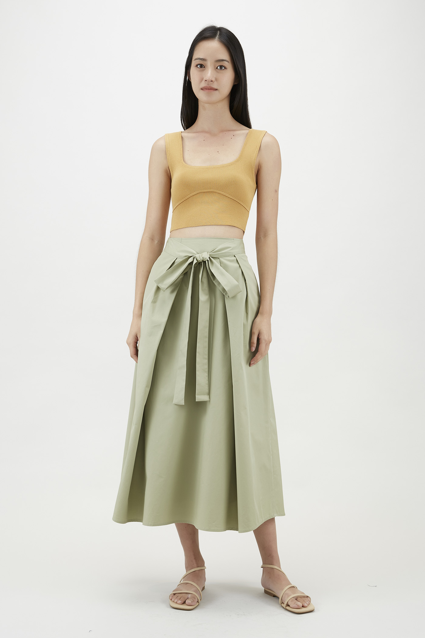 Nattie Curve-Seam Crop Top