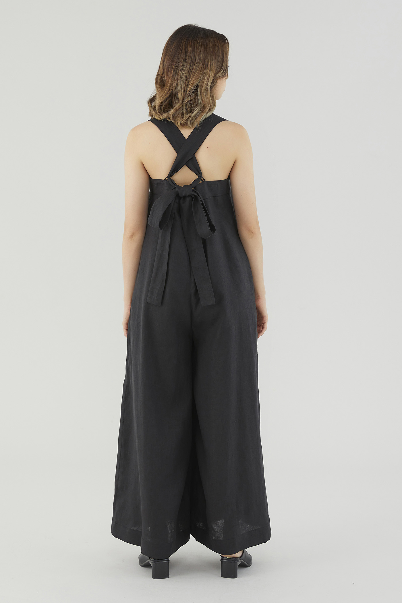 Dorene Linen Tie-Back Jumpsuit