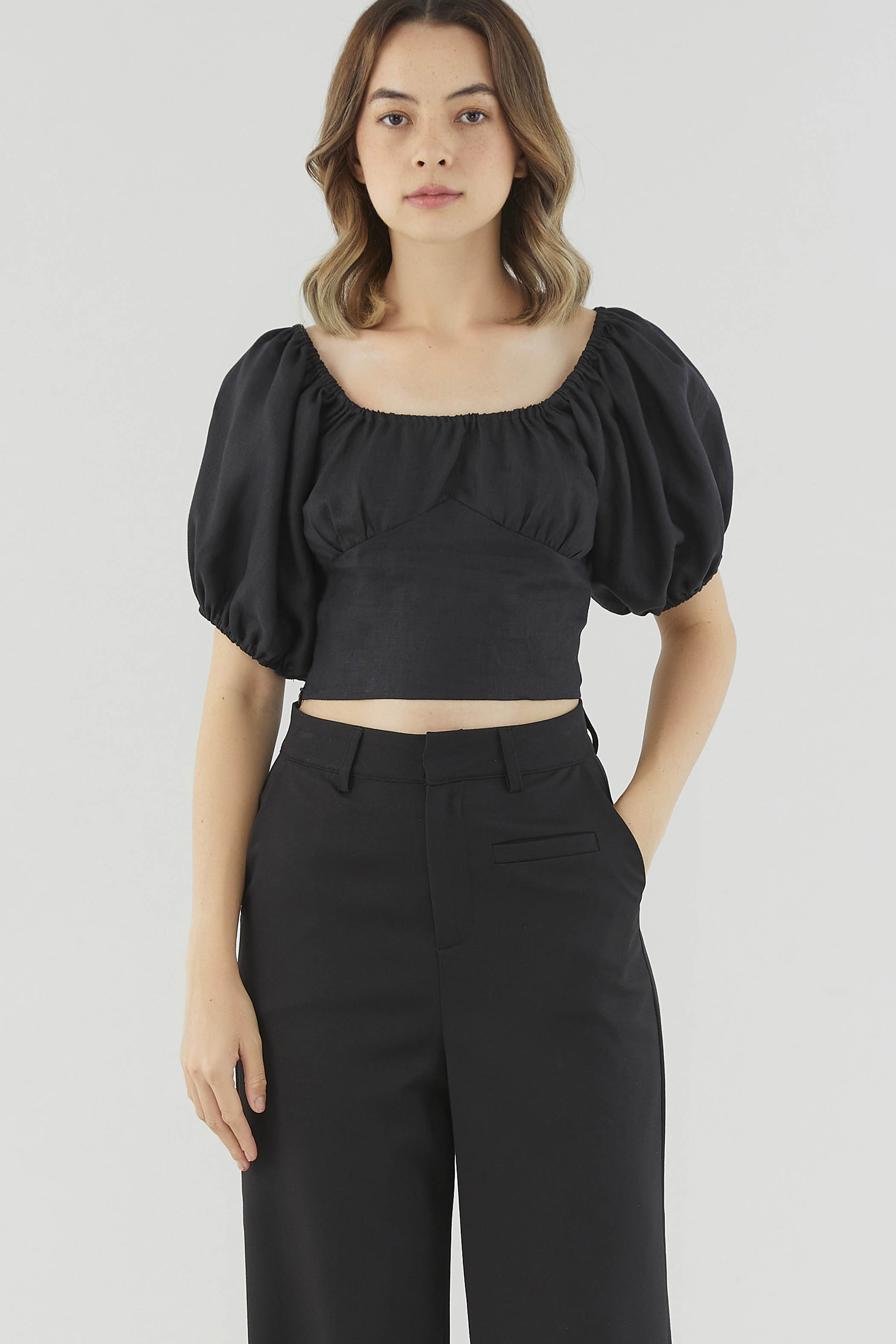 Cascy Linen Off-Shoulder Blouse