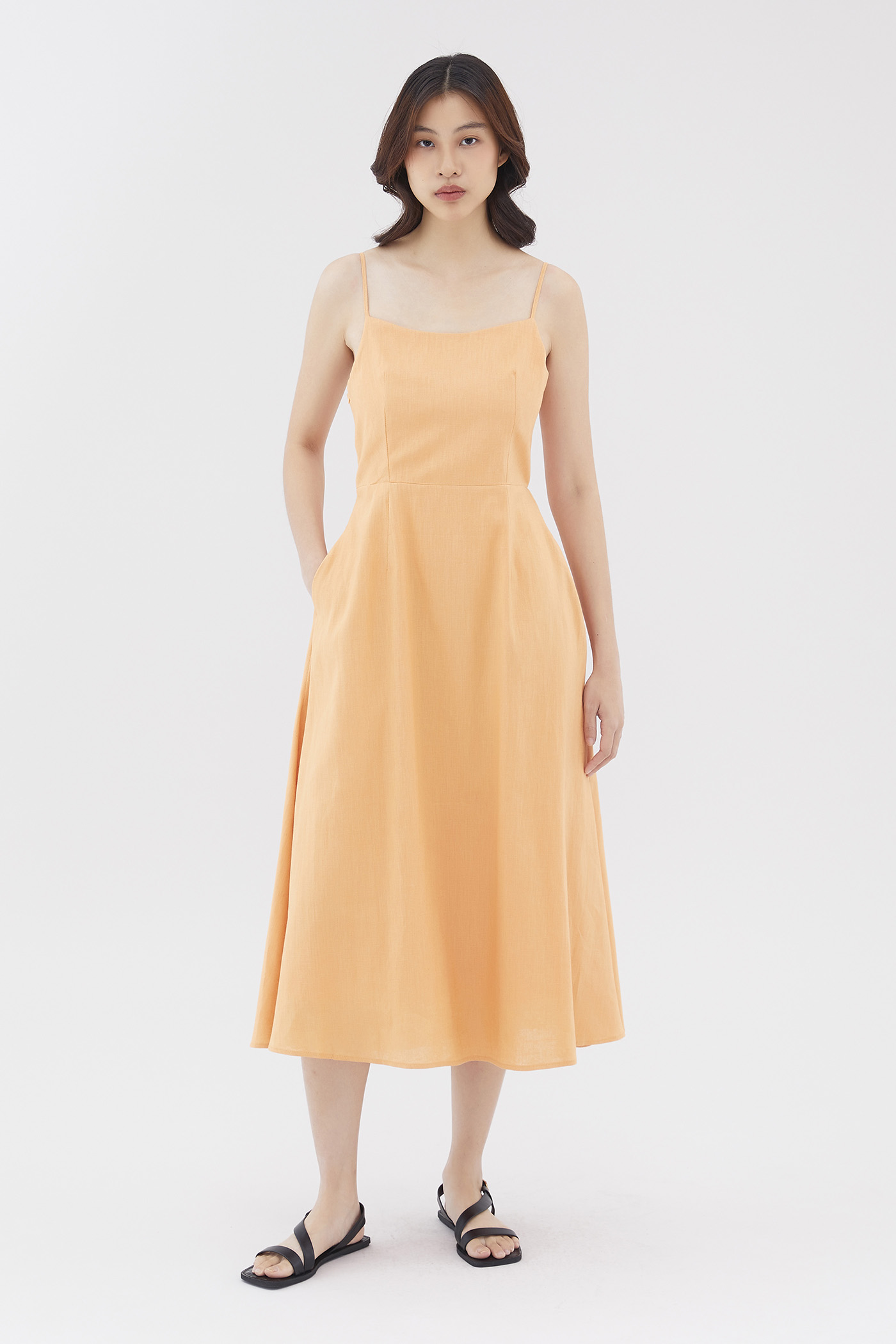 Harper Linen Swing Dress