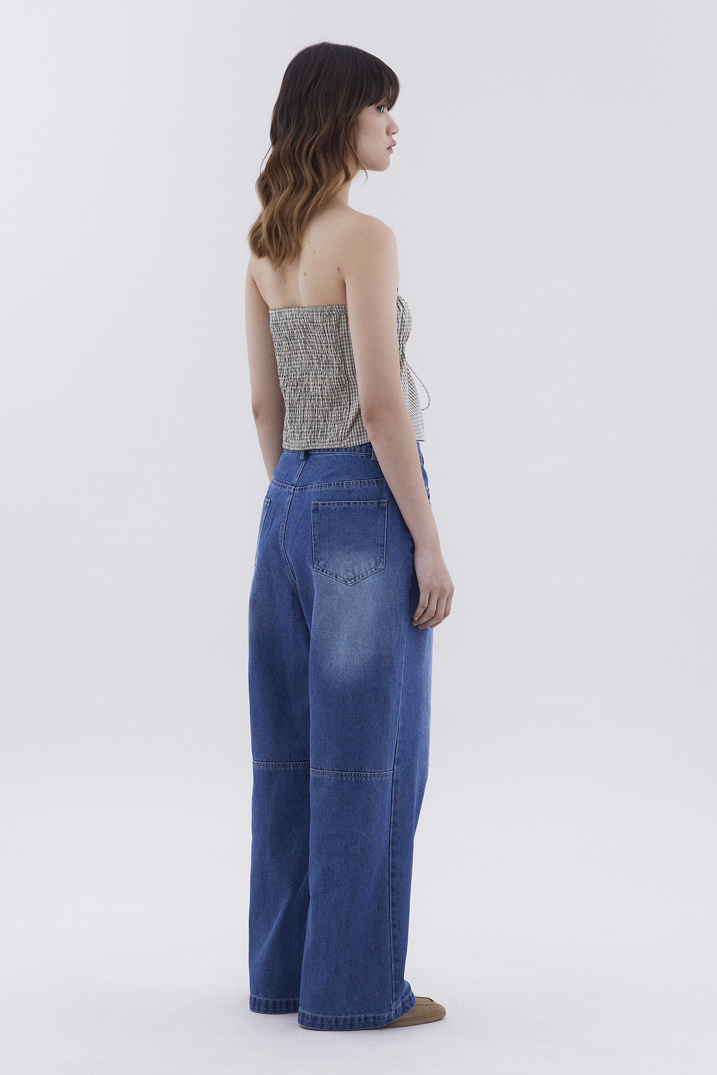 Caeri Mid-Rise Straight Jeans