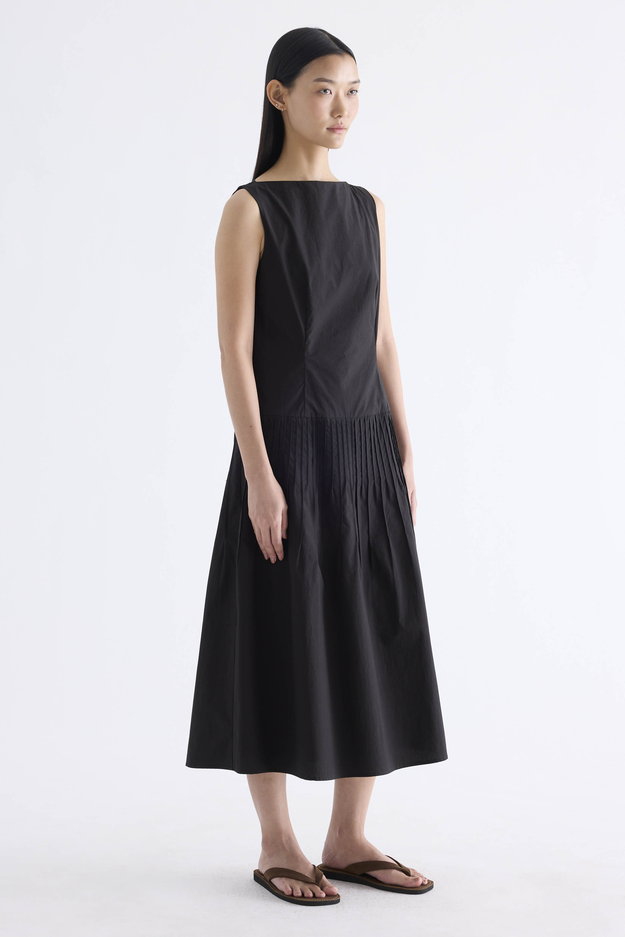 Geneviv Pleat Waist Dress